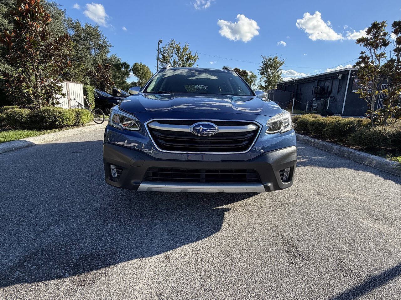 Used 2021 Subaru Outback Touring w/ Popular Package #2 AWD/4WD image 2
