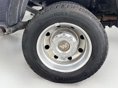 Used 2024 Ford F450 King Ranch w/ Chrome Package AWD/4WD image 27