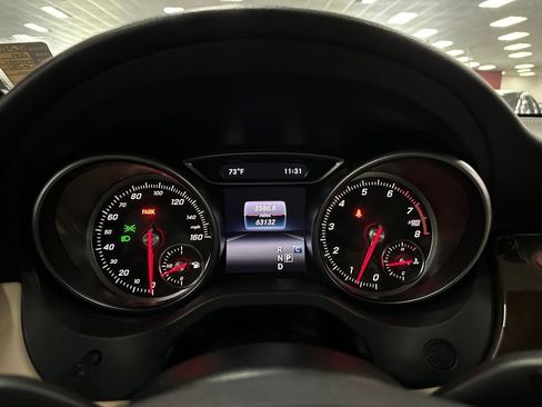 Used 2019 Mercedes-Benz CLA 250 image 17