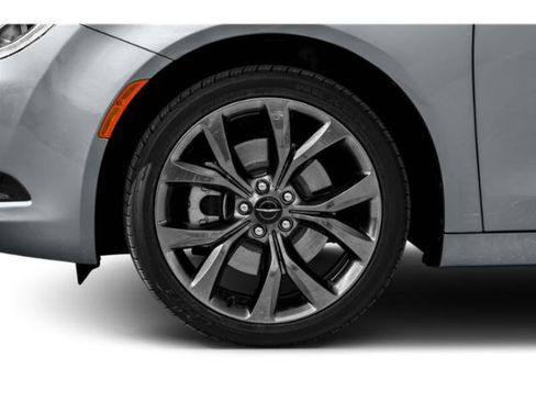 Used 2015 Chrysler 200 S w/ Navigation & Sound Group I AWD/4WD image 14