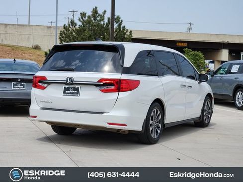 Used 2023 Honda Odyssey EX-L image 7