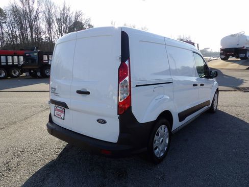 Used 2022 Ford Transit Connect XL image 7