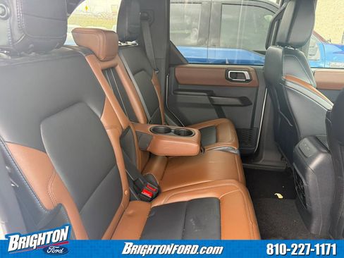 Certified 2024 Ford Bronco Outer Banks image 8