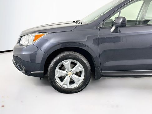 Used 2015 Subaru Forester 2.5i Premium AWD/4WD image 42