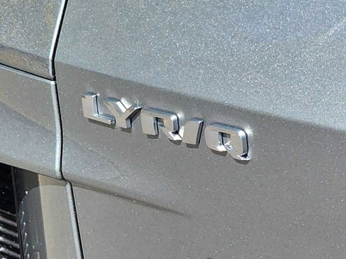 Used 2024 Cadillac Lyriq Sport image 11