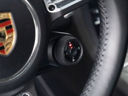 Certified 2019 Porsche 911 4 Coupe AWD/4WD image 19