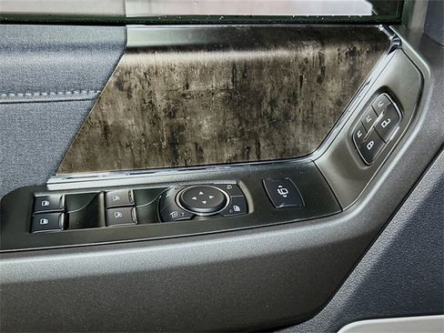 New 2026 Ford F250 Lariat w/ Lariat Premium Package image 14