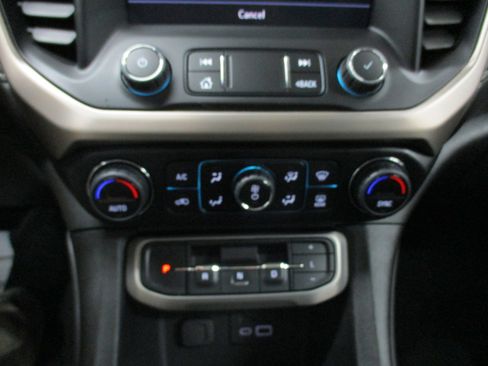 Certified 2023 GMC Acadia Denali w/ Denali Ultimate Package image 35