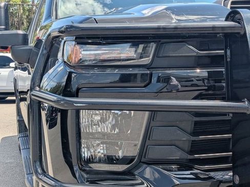 Certified 2025 Chevrolet Silverado 2500 Custom w/ Custom Value Package AWD/4WD image 9
