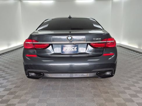 Used 2019 BMW 740i w/ Executive Package RWD image 6