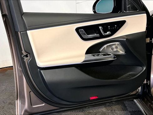 New 2026 Mercedes-Benz E 350 4MATIC Sedan image 11