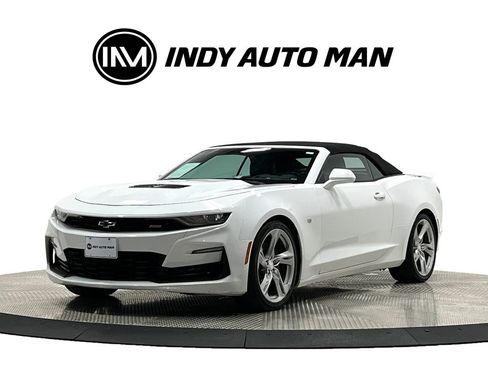 Used 2020 Chevrolet Camaro SS RWD image 9