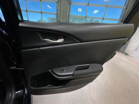 Used 2018 Honda Civic EX-T image 21