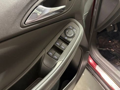 Used 2023 Buick Encore GX Select FWD image 11