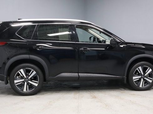 Certified 2024 Nissan Rogue SL w/ SL Premium Package image 12