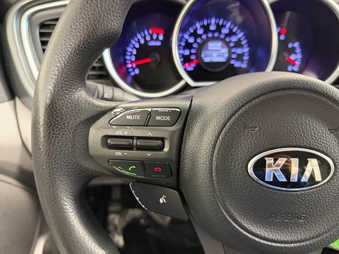 Used 2015 Kia Optima LX FWD image 23