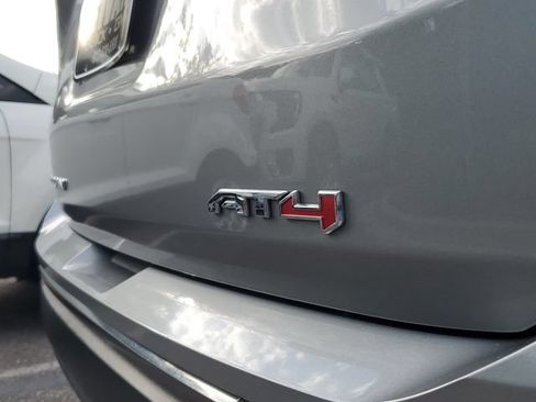 Used 2023 GMC Terrain AT4 AWD/4WD image 8
