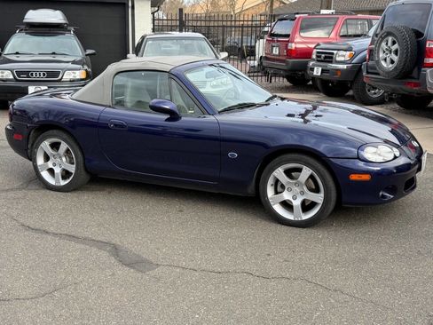 Used 2003 MAZDA MX-5 Miata SE image 22