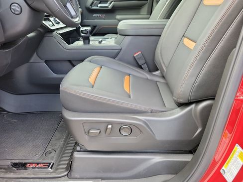 New 2026 GMC Sierra 1500 AT4 w/ AT4 Premium Package image 19