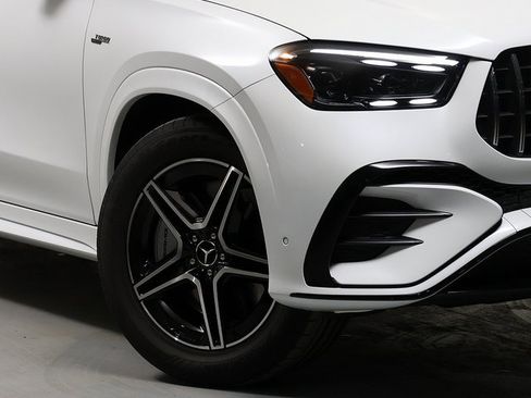 Certified 2025 Mercedes-Benz GLE 53 AMG GLE 53 AMGﾮ image 5