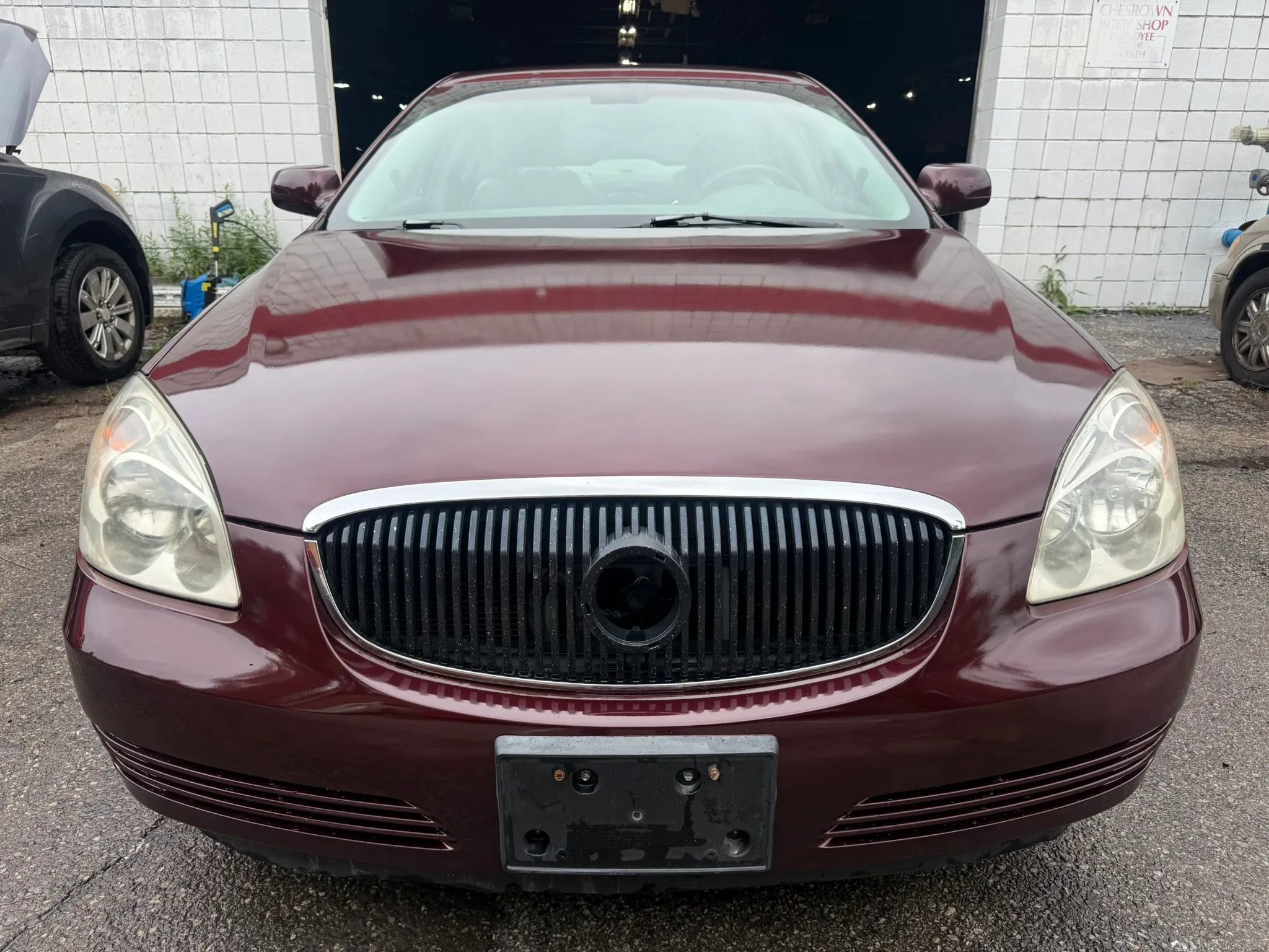 Used 2007 Buick Lucerne CXL w/ Driver Confidence Package FWD image 2