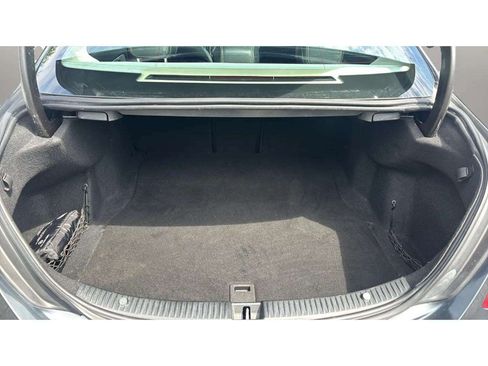 Used 2015 Mercedes-Benz C 300 4MATIC Sedan image 9