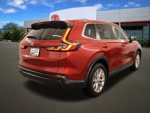 Used 2025 Honda CR-V EX-L image 2