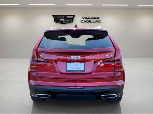 Used 2024 Cadillac XT4 Premium Luxury w/ Technology Package FWD image 4