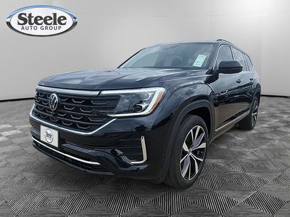 New 2025 Volkswagen Atlas SEL Premium R-Line