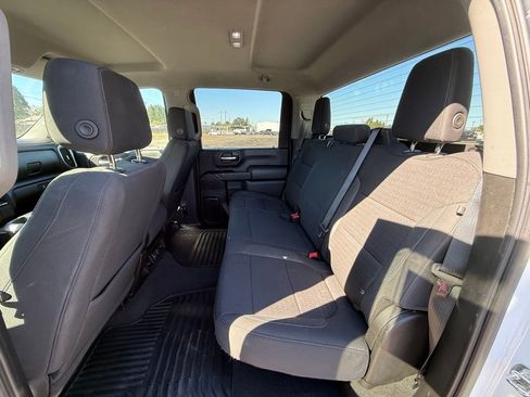 Used 2022 Chevrolet Silverado 2500 LT w/ Convenience Package image 41