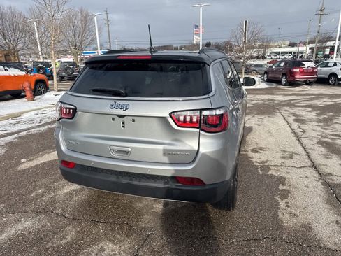 Certified 2023 Jeep Compass Limited image 14