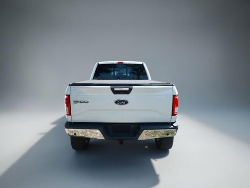 Used 2017 Ford F150 XLT w/ Equipment Group 302A Luxury RWD image 2