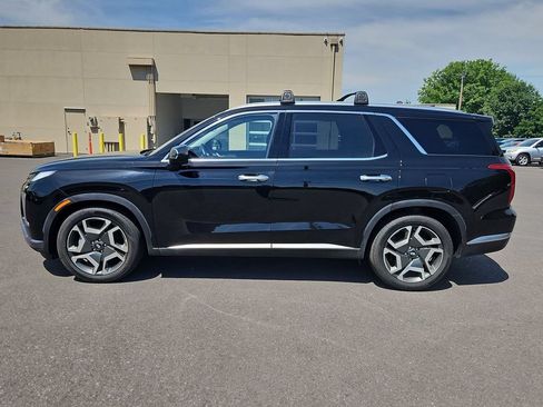 Used 2023 Hyundai Palisade Limited AWD/4WD image 3