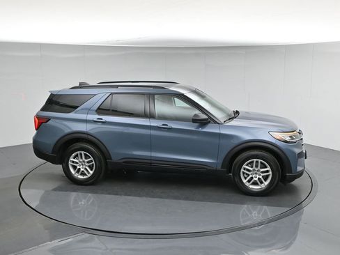 New 2026 Ford Explorer Active RWD image 53