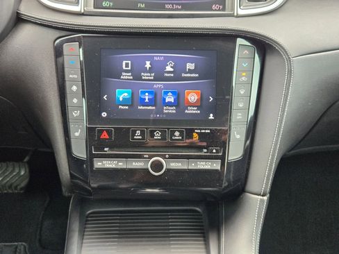 Used 2019 INFINITI QX50 Essential w/ Premium Heat Package FWD image 19