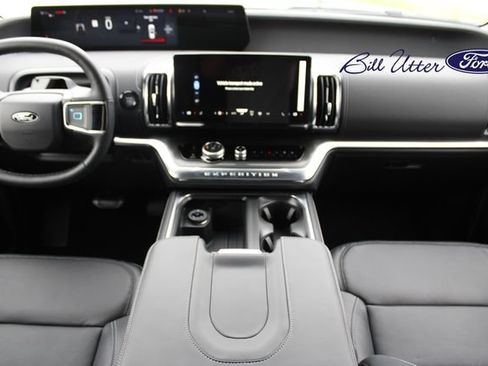 New 2026 Ford Expedition Platinum AWD/4WD image 12