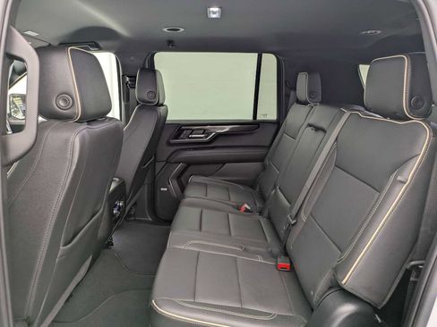 Used 2026 GMC Yukon XL Elevation AWD/4WD image 22