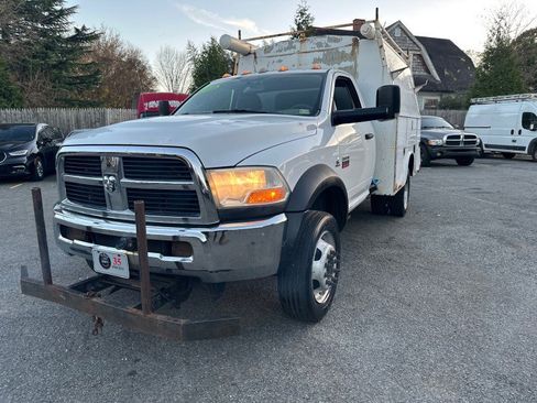 Used 2011 RAM 4500 4x4 Regular Cab w/ PWR & Remote Entry Group image 7