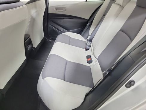 Used 2025 Toyota Corolla LE FWD image 12