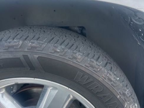 Used 2012 Chevrolet Tahoe LTZ image 17