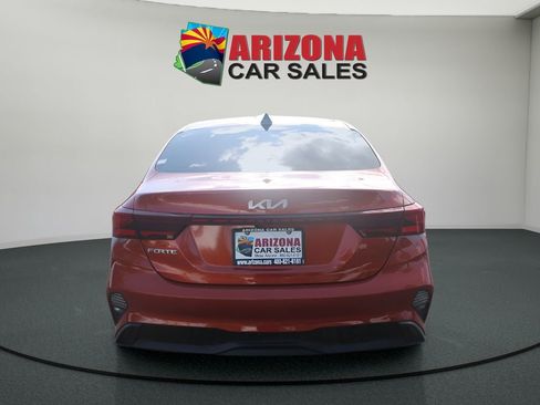 Used 2023 Kia Forte LXS image 3