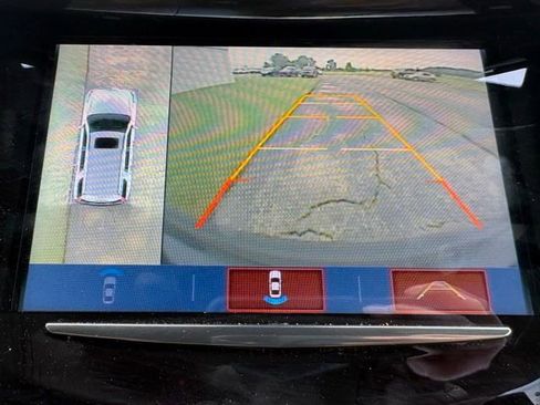 Used 2020 Cadillac Escalade Platinum AWD/4WD image 4
