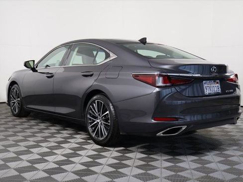 Certified 2025 Lexus ES 350 w/ Premium Package image 6