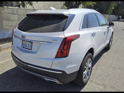 Used 2021 Cadillac XT5 Premium Luxury FWD image 5