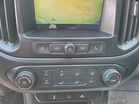 Used 2019 Chevrolet Colorado W/T RWD image 13
