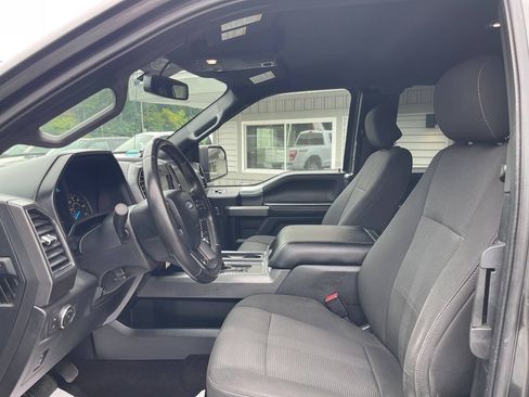Used 2017 Ford F150 XLT w/ Equipment Group 302A Luxury AWD/4WD image 18