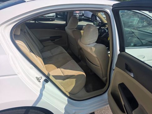 Used 2009 Honda Accord LX image 11