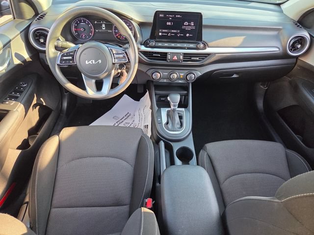 Used 2023 Kia Forte LXS FWD image 7