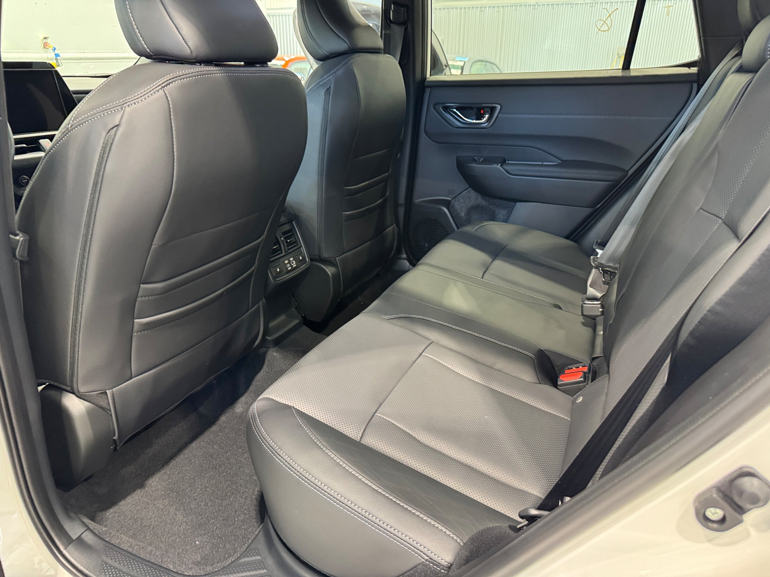 New 2026 Subaru Outback Touring XT AWD/4WD image 8