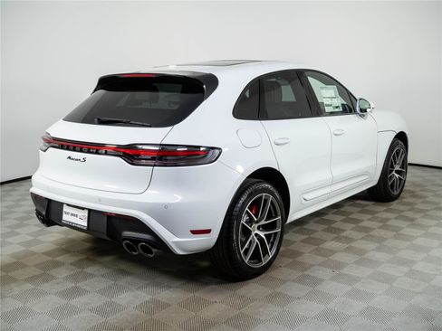 New 2026 Porsche Macan S AWD/4WD image 29